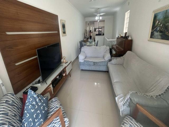 #1989 - Casa para Venda em Santos - SP - 1