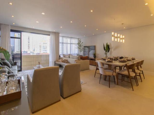 #1003 - Apartamento para Venda em Santos - SP