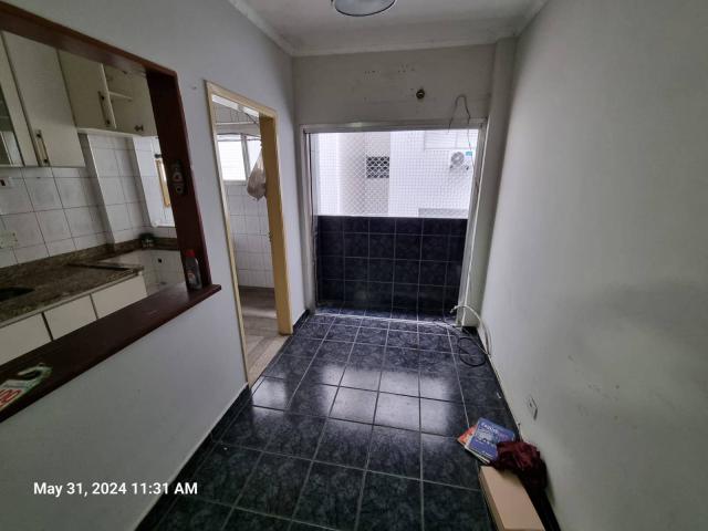 #2409 - Apartamento para Venda em São Vicente - SP - 2
