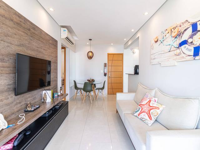 #2411 - Apartamento para Venda em Santos - SP