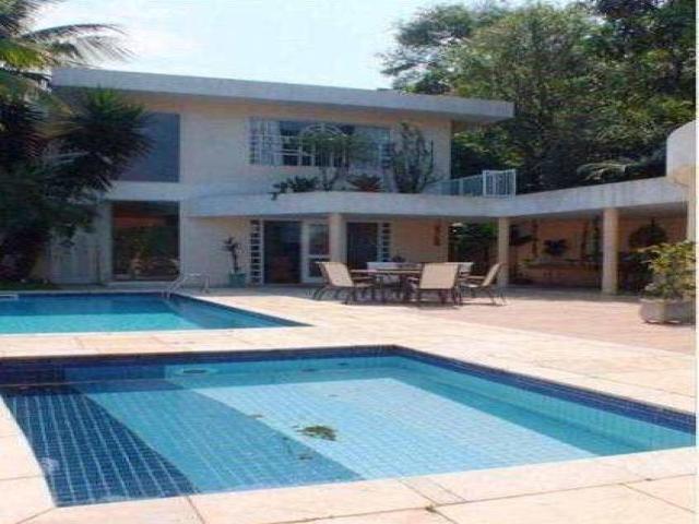 #CA0160 - Casa para Venda em Santos - SP - 1
