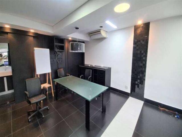 #SA0042 - Sala para Venda em Santos - SP - 2