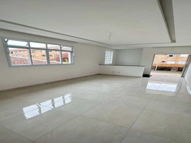 #1972 - Casa para Venda em Santos - SP - 1