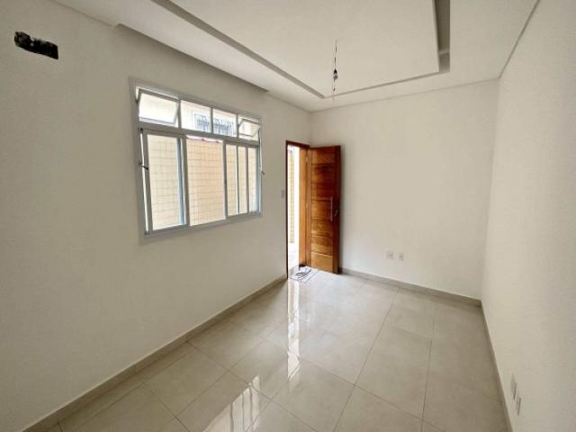 #1971 - Casa para Venda em Santos - SP - 2