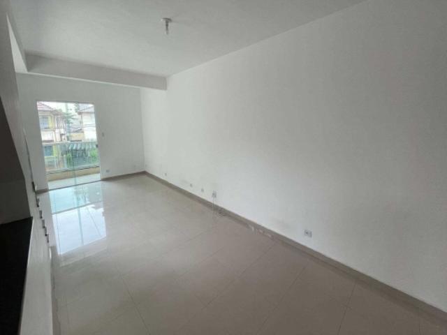 #CA0141 - Casa para Venda em Santos - SP - 2