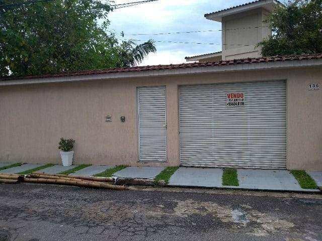 #CA0119 - Casa para Venda em Santos - SP - 2