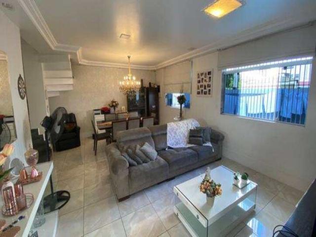 #CA0088 - Casa para Venda em Santos - SP - 2