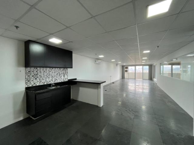 #SA0031 - Sala para Venda em Santos - SP - 2