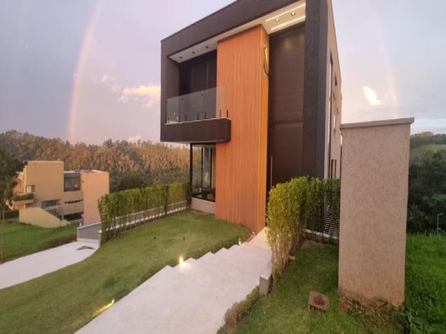 #2076 - Casa em condomínio para Venda em  -  - 2