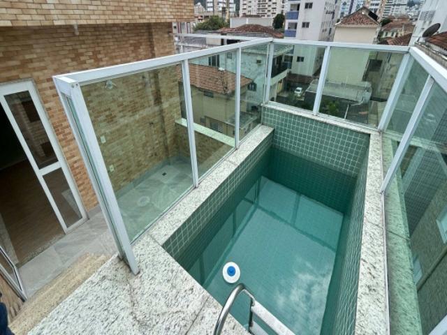#1782 - Casa para Venda em Santos - SP - 1